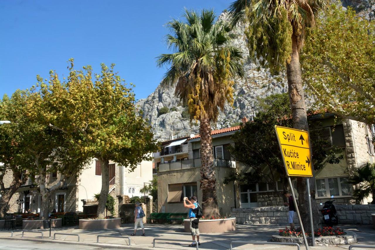 Apartment Mimica-Croatia , Omis , Center מראה חיצוני תמונה