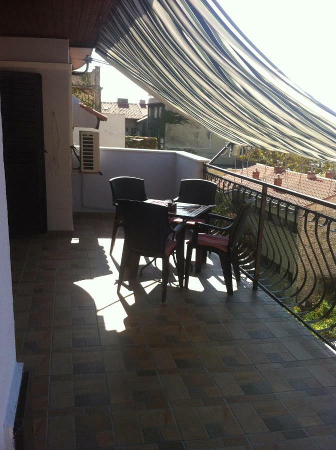 Apartment Mimica-Croatia , Omis , Center מראה חיצוני תמונה
