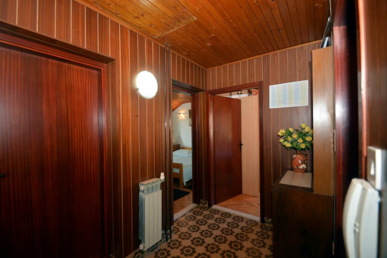 Apartment Mimica-Croatia , Omis , Center מראה חיצוני תמונה